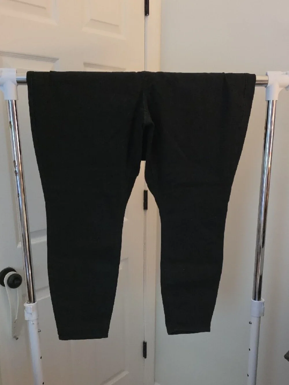 Old Navy Black High-Rise Leggings